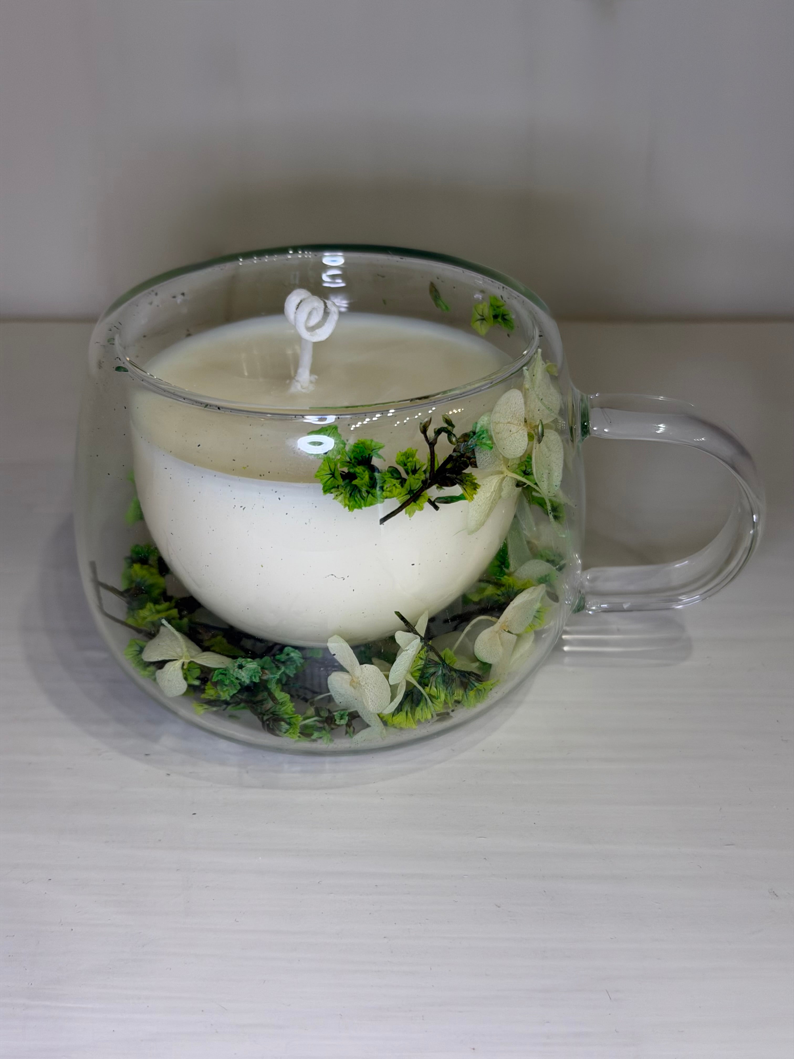 Dubbelwandige tas met droogbloemen