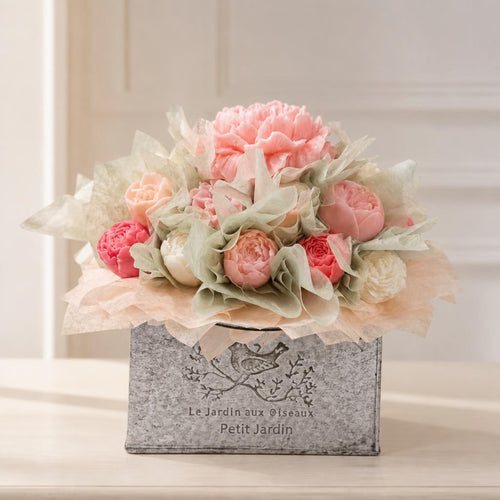 Bouquet Candle in metalen handtas