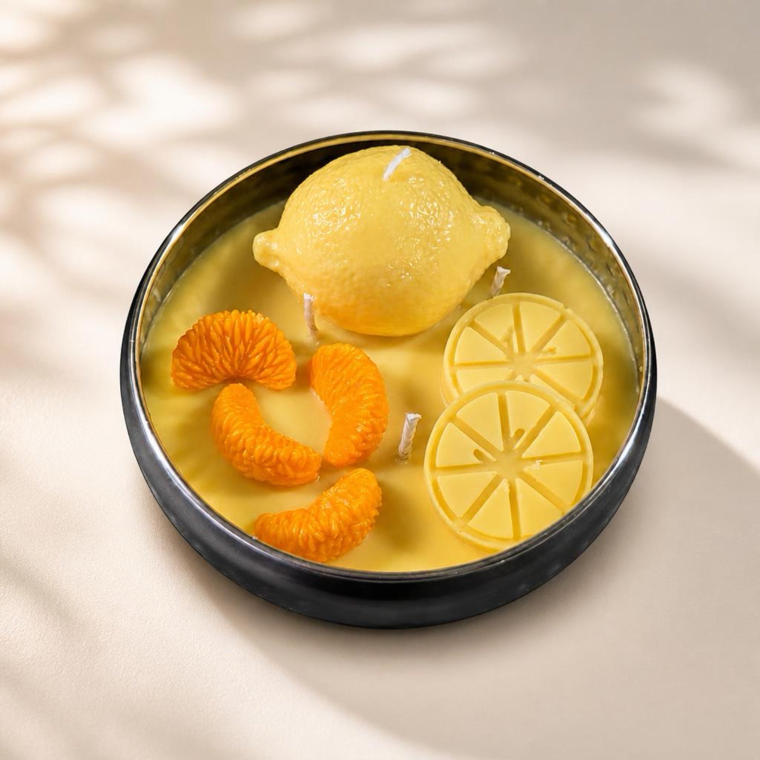 Zomerse terrasschaal met citronella